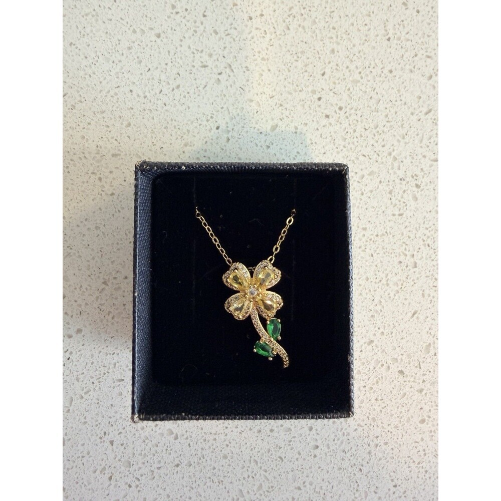 Simulated Emerald CZ Women's Flower Pendant 925 Silver 14K Yellow Gold Plated